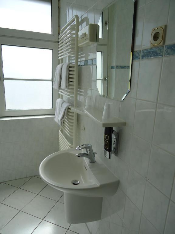 Hotel Und Rasthof Avus Berlin Cameră foto
